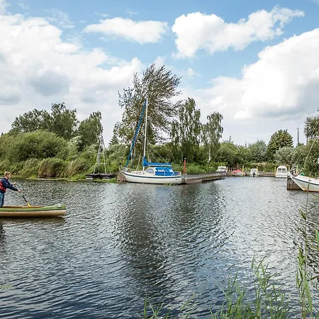 Semesterbostad Schilfrohrsaenger 36 Fuhlendorf (Mecklenburg-Vorpommern)